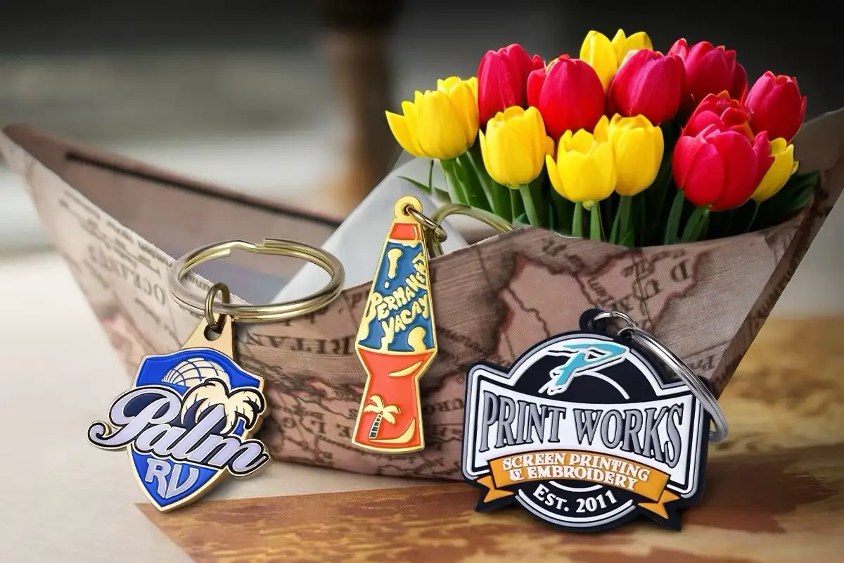 custom keychains to save money on gifts while traveling