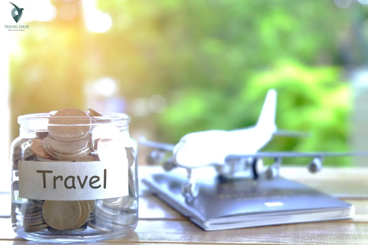 How to Save Money While Traveling 2